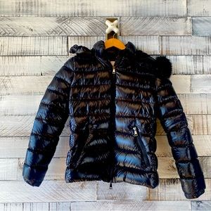 Moncler Black Puffer with fur trimmed removable collar size Small